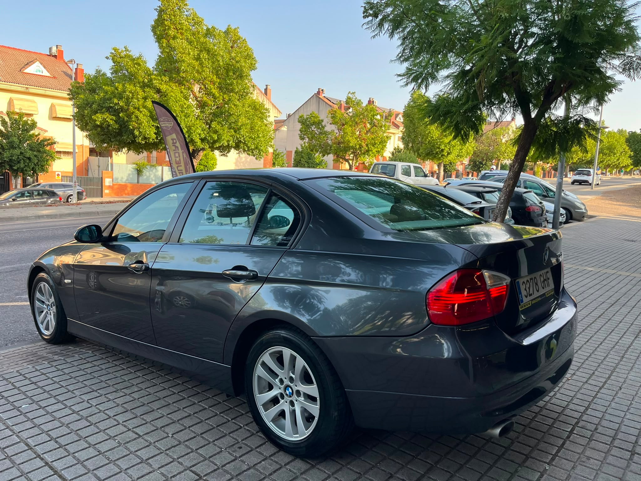 BMW 318D 2.0 143cv año 2008 kilometros 244.000 manual