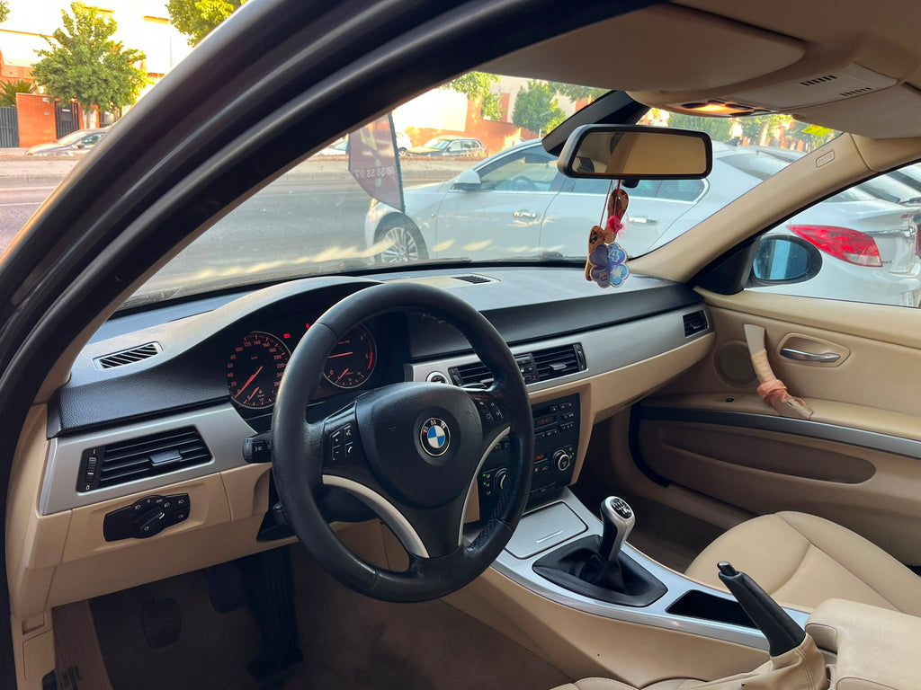 BMW 318D 2.0 143cv año 2008 kilometros 244.000 manual