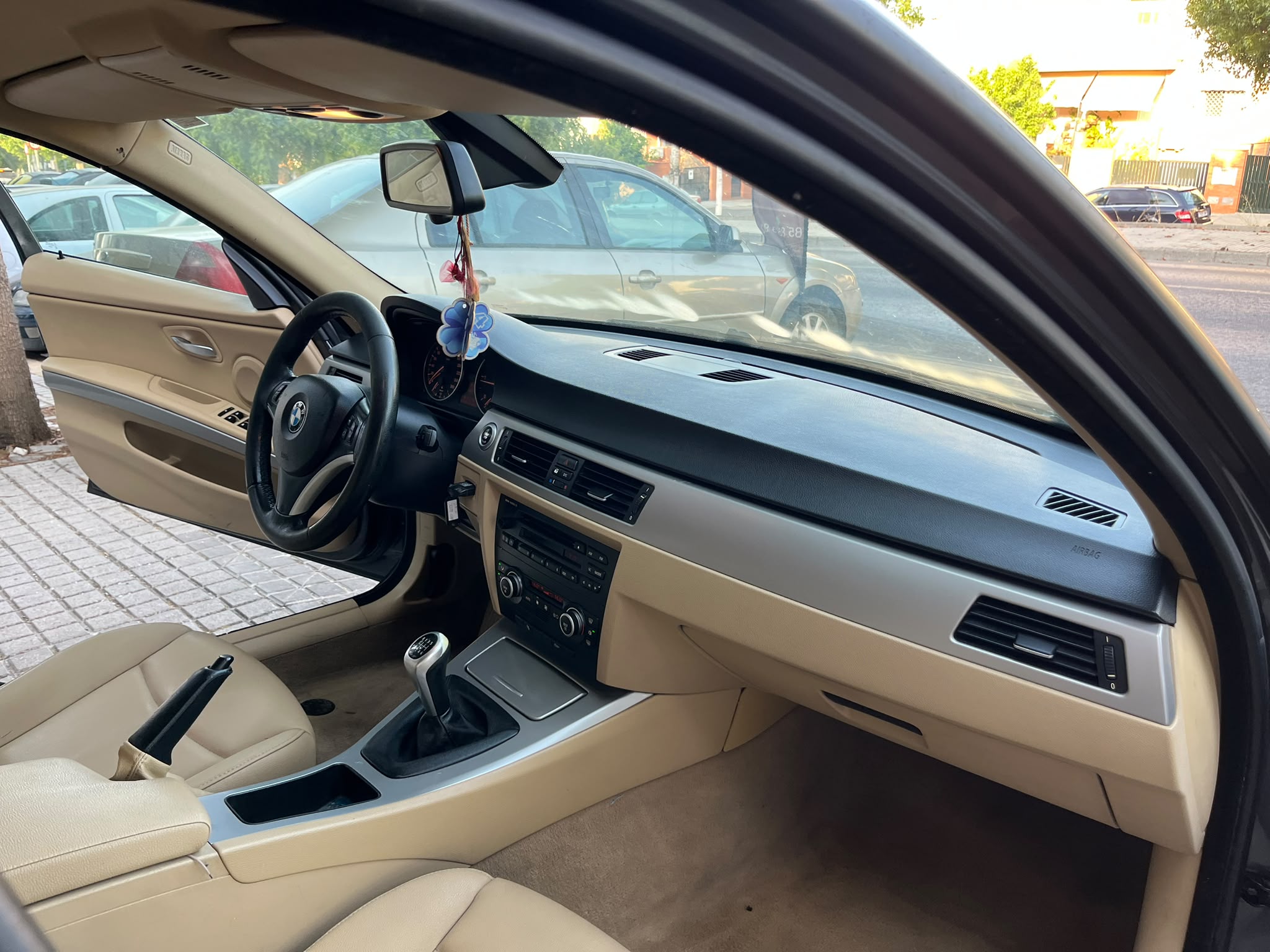 BMW 318D 2.0 143cv año 2008 kilometros 244.000 manual