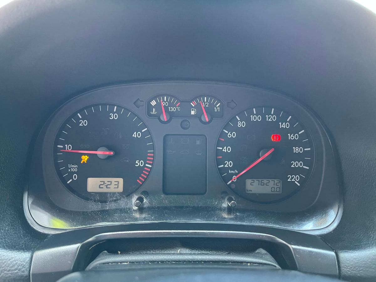Voslkswagen Golf 1.9 Tdi 110cv