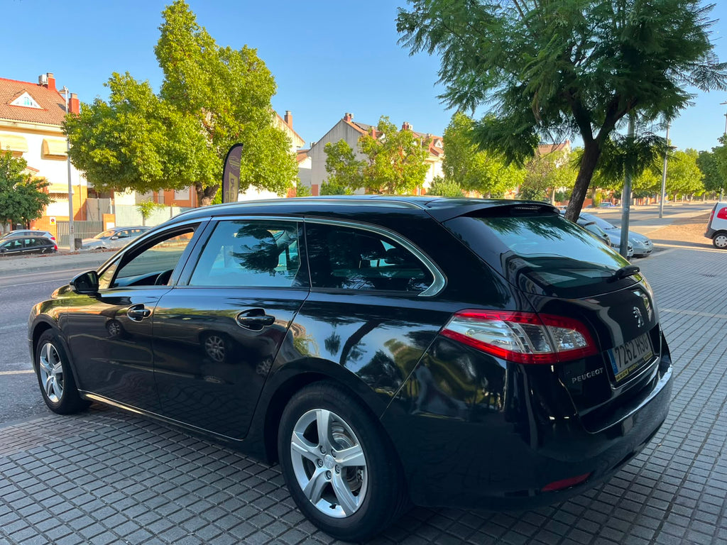 Peugeot 508 SW 2.0 HDI 140CV 6 VELOCIDADES
