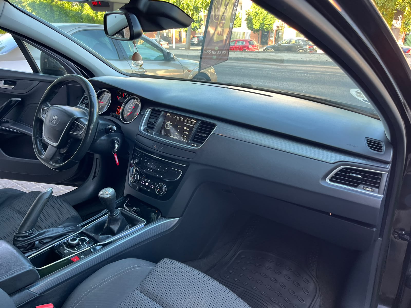 Peugeot 508 SW 2.0 HDI 140CV 6 VELOCIDADES