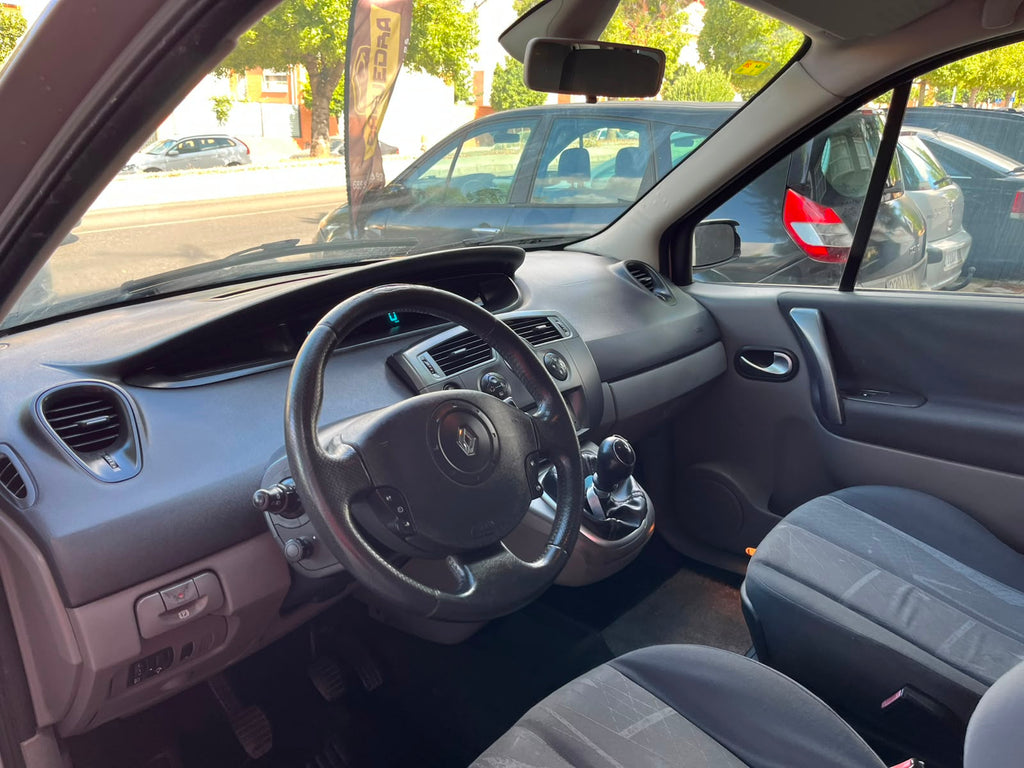 Renault Sceni 1.9 dci 130 cv 6 velocidades