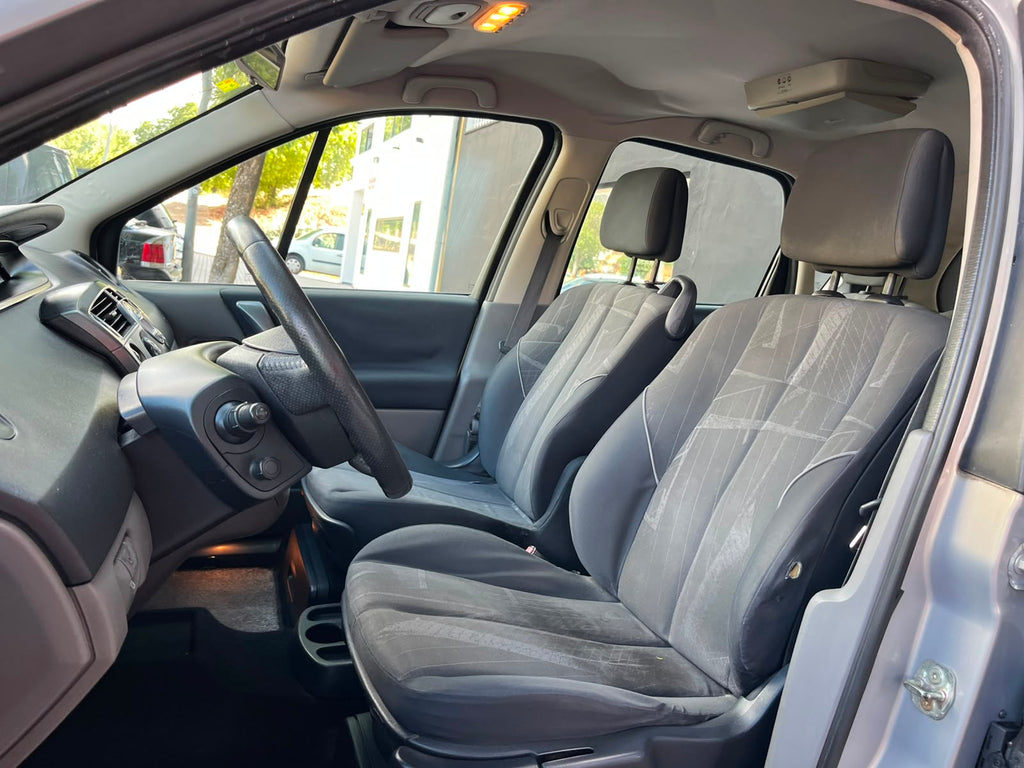 Renault Sceni 1.9 dci 130 cv 6 velocidades