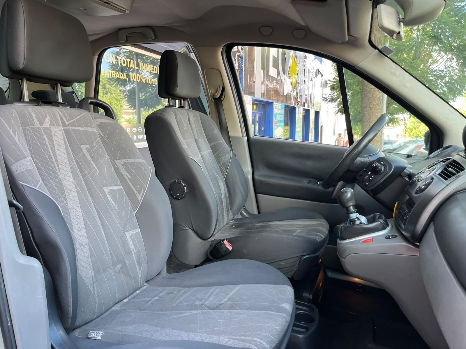 Renault Sceni 1.9 dci 130 cv 6 velocidades