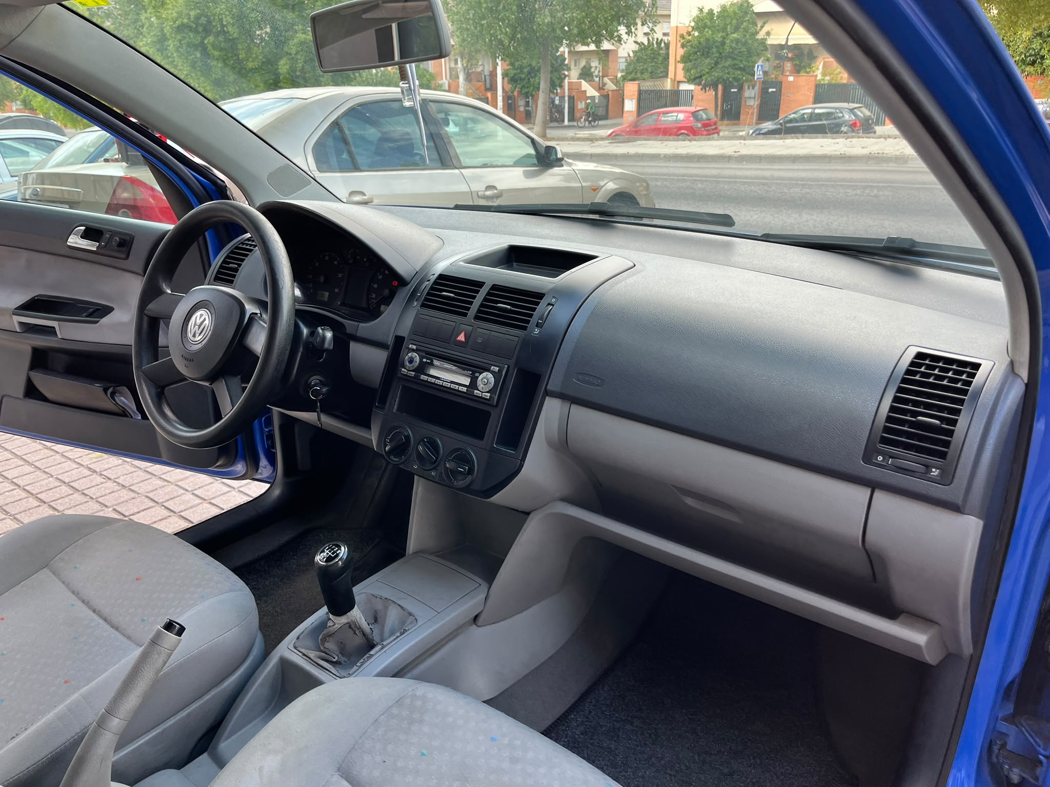 Volkswagen Polo Año 2004 80.000 Kilometros 1.2