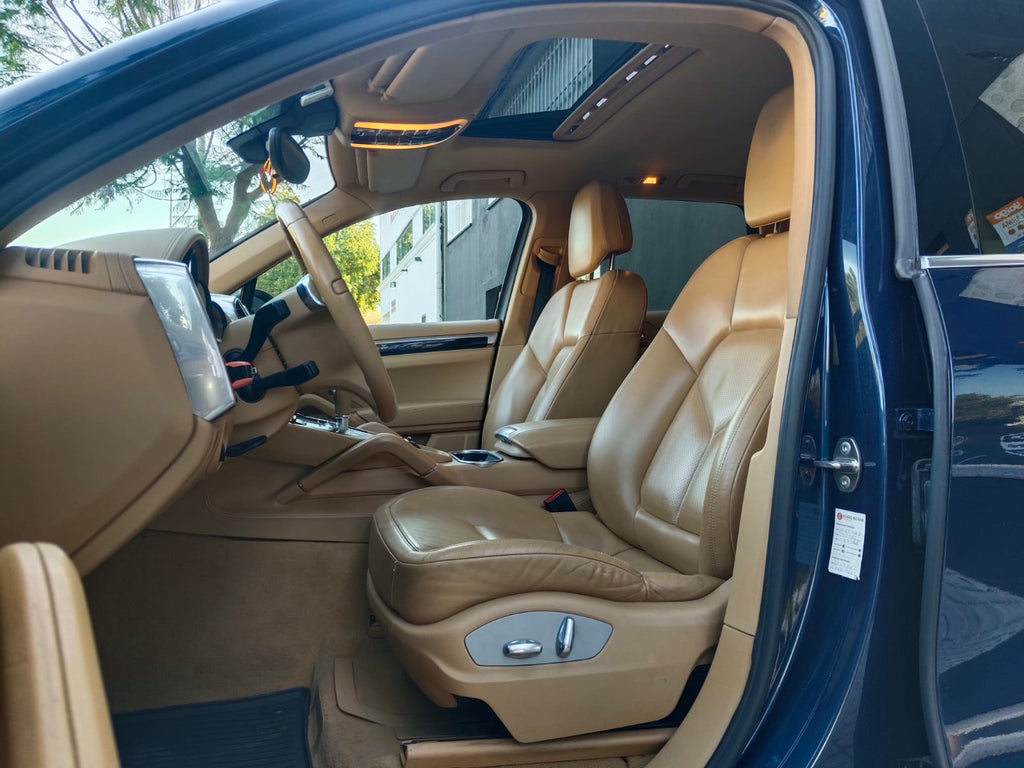 Porsche Cayanne 3.0 TD 240 CV 8 Vlocidades 229.000 kilometros Año 2010