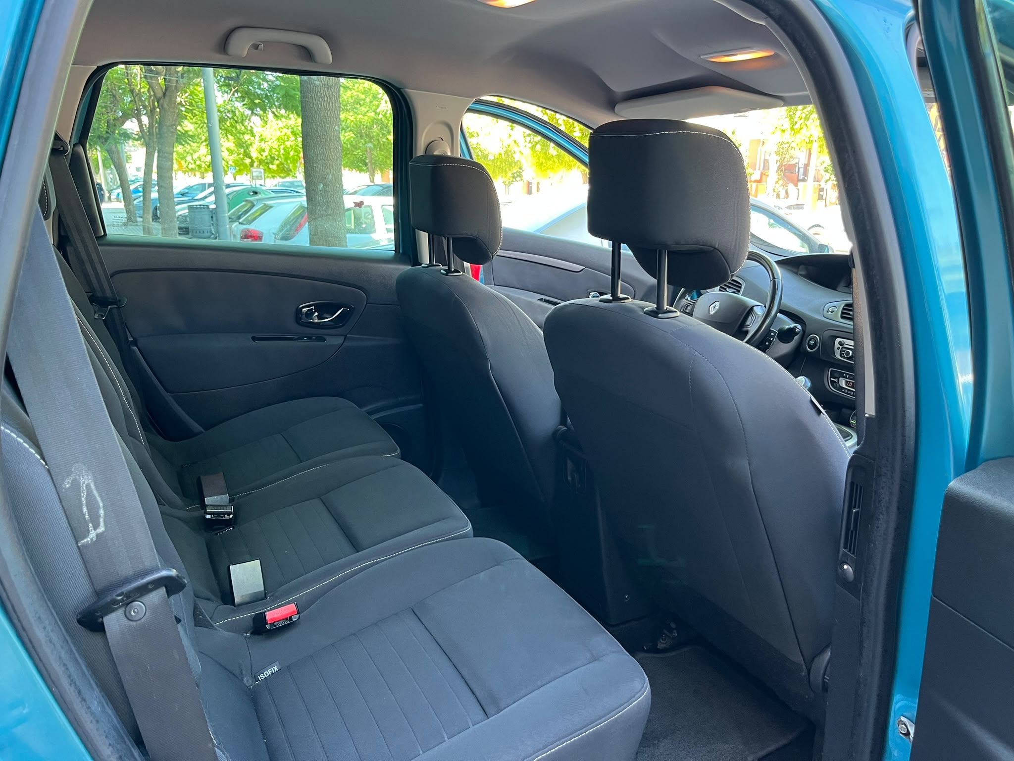 renault Gran Sceni 1.6 DCI   131 CV  6 VELOCIDADES