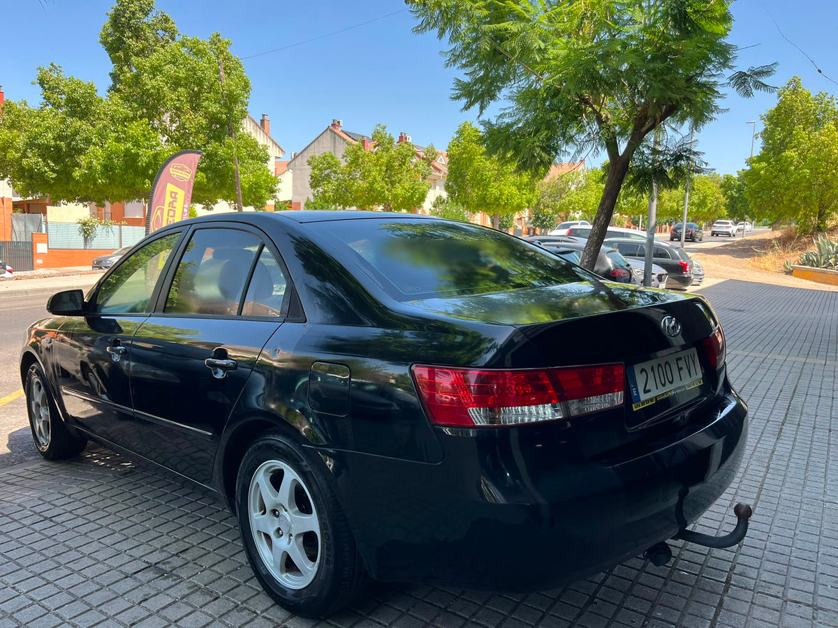 HYUNDAI SONATA AÑO 2007 KILOMETROS 230.000 MOTOR 2.0 CRDI 140CV
