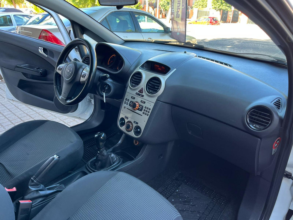 OPEL CORSA COSMO 1.3 CDTI 75 CV 245.000 KILOMETROS AÑO 2010