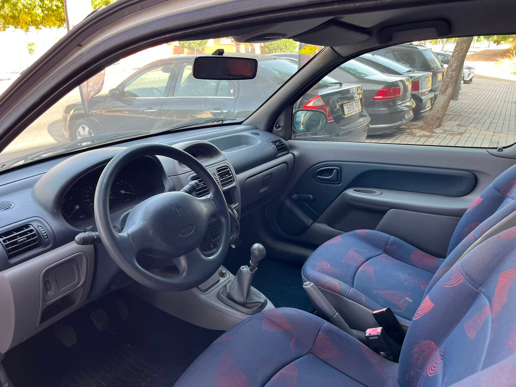 renault clio 1.2 gasolina