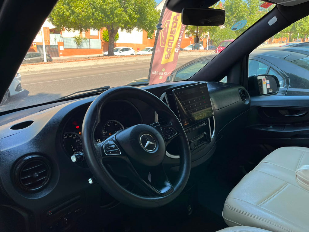 Mercedes-Benz Vito Tourer 114 CDI lang Pro 2019 año