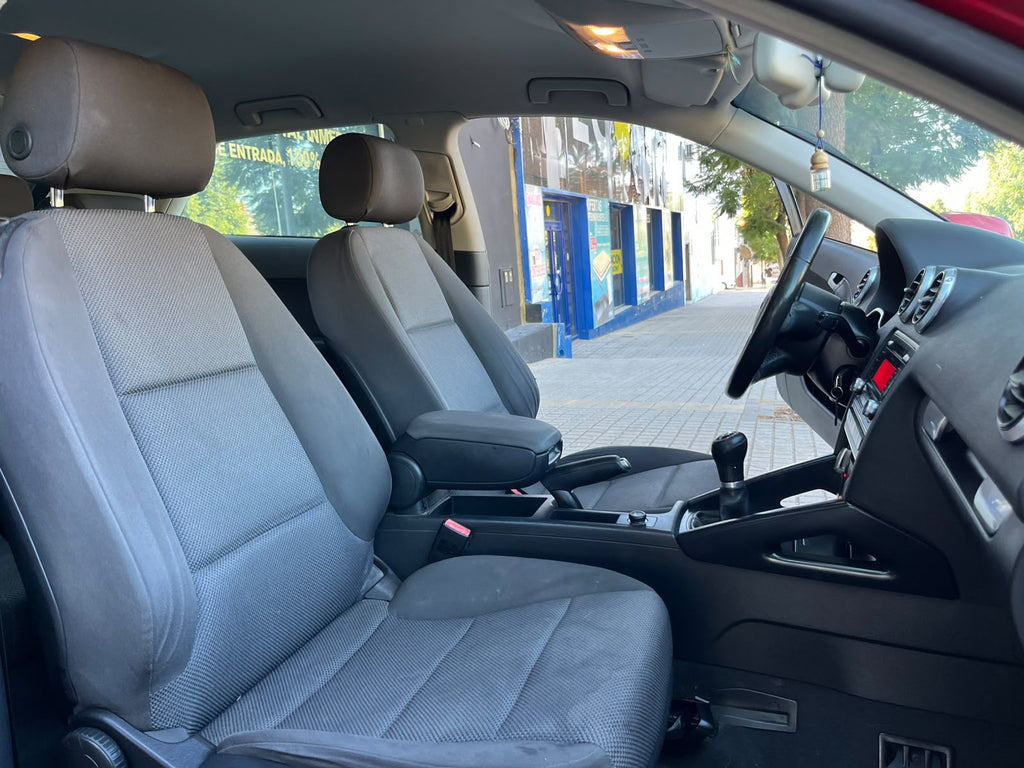 Audi A3 1.6 Tdi 105 cv Año 2012