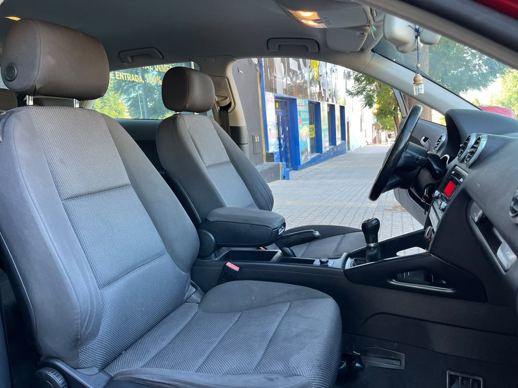 Audi A3 1.6 Tdi 105 cv Año 2012