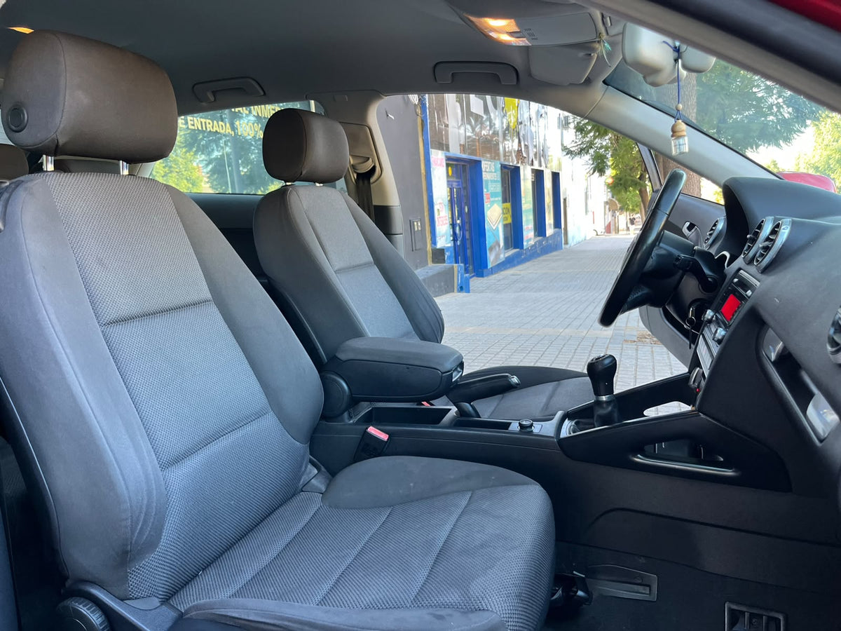Audi A3 1.6 Tdi 105 cv Año 2012