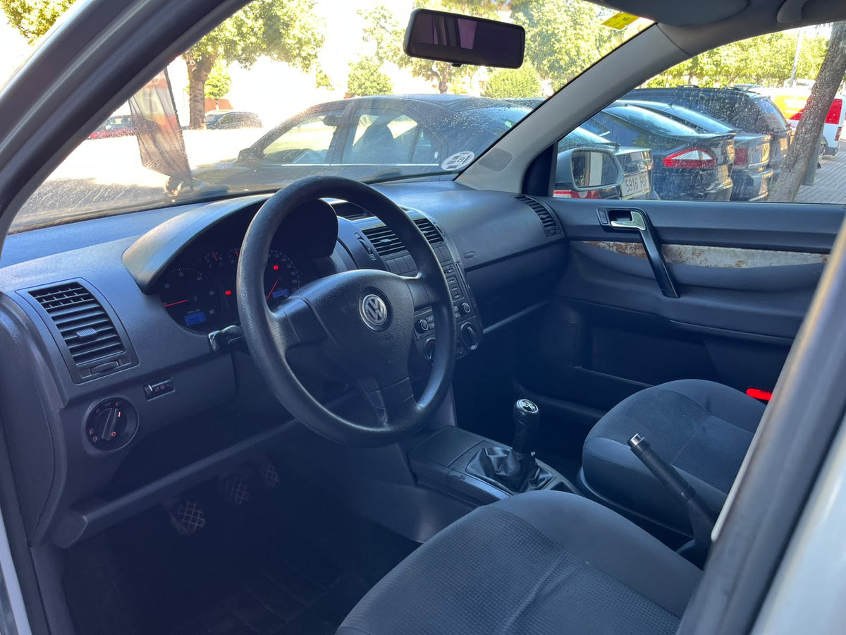 Volkswagen  polo