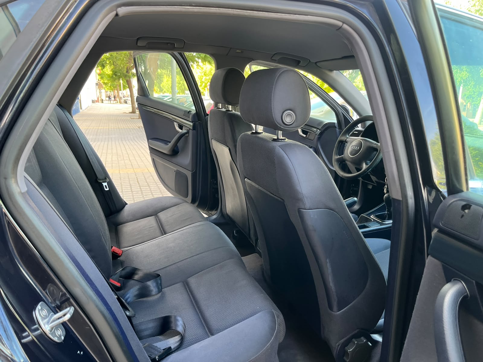 Audi A4 1.9 TDI 130 CV Año 2004 300.000 MIL KILOMETROS